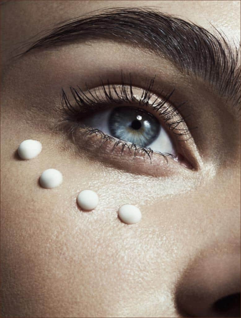 WHAT ARE THE CAUSES OF DARK CIRCLES AROUND THE EYES AND HOW WE CAN IMPROVE THEM?