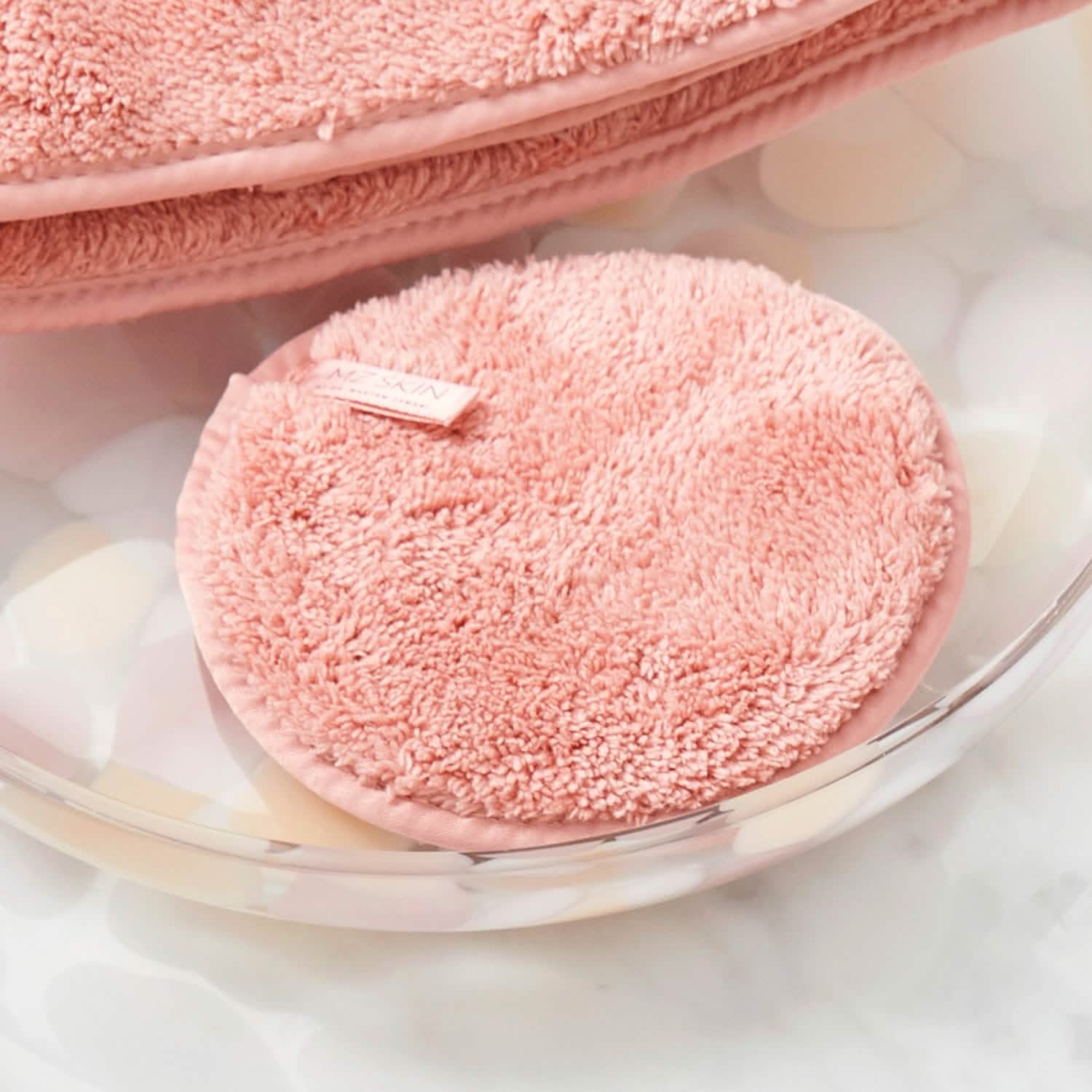 Facial Cleansing Pad