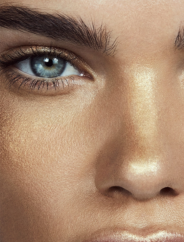 What does gold do for the skin?